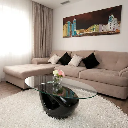 Stella Apartment