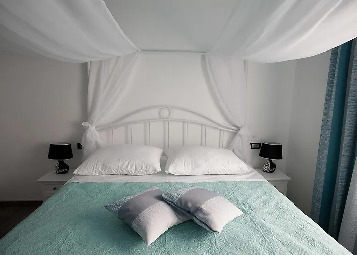 Stella * Ζαντάρ